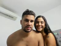 Hola chicos, soy una latina joven, cariñosa, tierna, divertida, apasionada y atrevida, os ofreceré shows muy calientes donde podréis verme follar, sexo anal, sexo vaginal, chupar polla, masturbarme, bailar, complaceré a cualquiera. fantasías y fetiches que desees. Me encanta el sexo fuerte, me encanta ser sumisa y sentir el semen por todo mi cuerpo. Ven conmigo y disfrutemos juntos de una maravillosa experiencia.