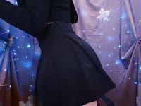 Hey, guys!!!! My name is Sabrina22, and welcome to my room. Message me, I also love chatting and making my fans