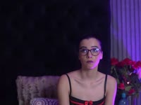 I am a hot and sensual model always in the mood to have fun with you on cam