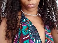 Soy una chica que te quiere conocer mejor y hablar mucho tiempo, siempre que quieras amor, te espero para mas info de como la  podemos pasar mejor