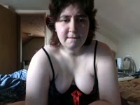 Hallo, ich bin Lucy, 33 Jahre alt und liebe es mich vor der Webcam zu zeigen. Vor allem macht mir Cam2Cam Spass.