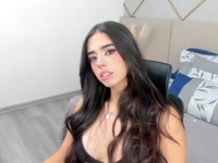 Passionate about good conversations, fun without prejudices and authentic connections. I love to explore fantasies, share intense moments and make each encounter unique. There are no judgments here, only good vibes and a lot of chemistry.