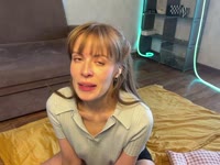 My name is Amy. I’m 19, and I live in a world where reality constantly blends with cinematic frames. Right now, I’m studying acting in Poland—learning how to master my voice, my body, and my emotions. They say the stage doesn’t tolerate anything fake, and I’ve brought that rule here with me.

If a director were to film my life, it would definitely be Quentin Tarantino. I live for that energy: from the frantic dialogues in roadside diners to the raw aesthetic of The Hateful Eight. I can spend hours debating why it was actually a soul inside that briefcase in Pulp Fiction, or quoting the classics while an old vinyl record crackles in the background.

Here’s what you should know about me before we get closer:

My weaknesses: The scent of old books, Pre-Raphaelite aesthetics, and analog photography. I always have my Polaroid camera with me—I love capturing the moments that can’t be reshot.

My rhythm: Between Shakespeare rehearsals and memorizing scripts, I look for inspiration in art. To me, nudity isn’t just skin; it’s lines, light, and shadows—much like an Egon Schiele painting.

My hobby: I practice stage fencing. It teaches me balance and grace. So don’t be surprised by my posture—deep down, I’m always ready for a duel.

I’m not here just to play a part. I’m here to create our own movie, where we’re the ones making the rules.

Come on in, take a seat. Let’s talk about your favorite film or just share a silence to some 70s tracks. What will today’s take look like?