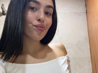 Mia_Charlotee