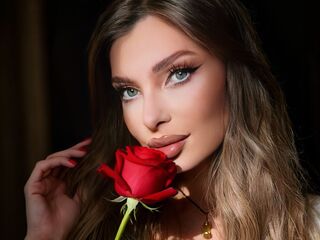 naked girl with cam masturbating Alessia