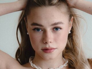 cam stripper BrittaniBrogren