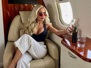 cam girl fingering pussy CharlotteMavis