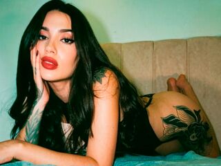 cybersex chat room EmiliaVanRose