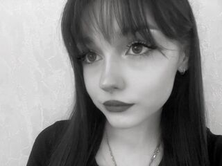 fingering girl cam picture EvelynnCaillouet