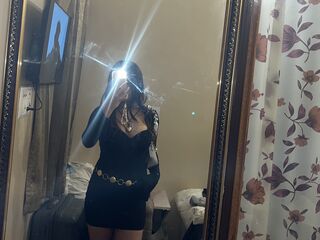 chatroom webcam NehaSharmau