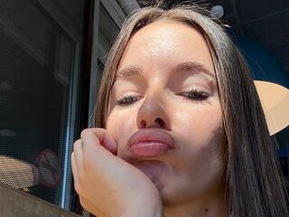 erotic webcam picture OdetteWingler