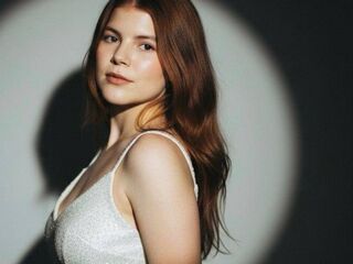 hot camslut OliviaaRothwel