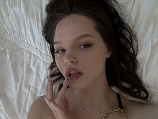 naked cam girl masturbating with vibrator SelenaNoelle