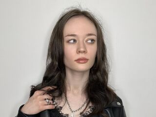 naked girl with cam masturbating TenishaSeebold