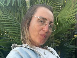 girl webcam naked Usagii