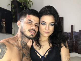 webcam strip tease show MayaAndNetto