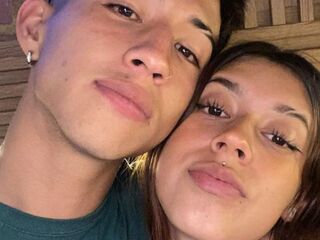 live porn web cam MikeAndEva