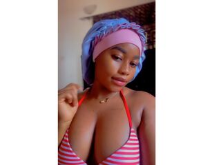 latex fetish show FredahGrams