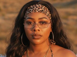 bondage girl live KarolaingGomes