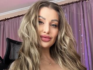 femdom livesex LuxeAnna