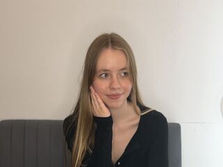 webcamchat AbigailLee