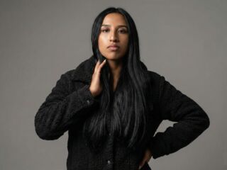 live sexshow AdaharaBanks