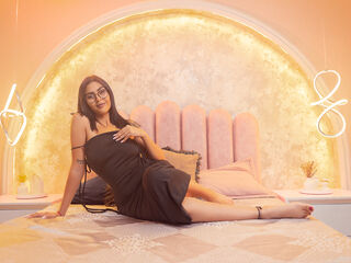 cam slut video chat AishaCarpenter