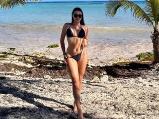 hot strip tease webcam AlahiaRussel