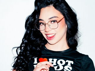 camgirl showing tits AlanaColin