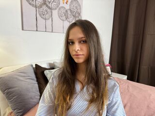 cam slut chat room AlisiaMillar