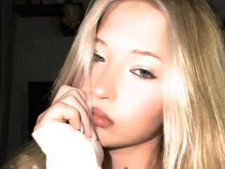 nude camgirl pic AnjanetteGalpin