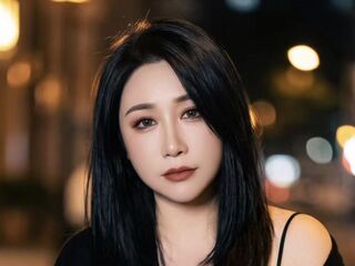 topless cam girl AnnieLuna