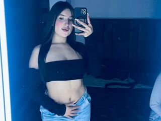 naked camgirl AuroraSky