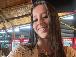 jasmin nude chatroom BellaLeroi