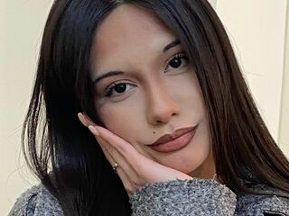 sexy webcamgirl picture BritniHilbrand