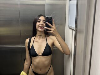 camgirl masturbating with sex toy CameronBonnet