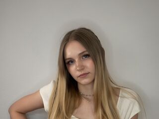 sexy webcamgirl pic CandiMalott