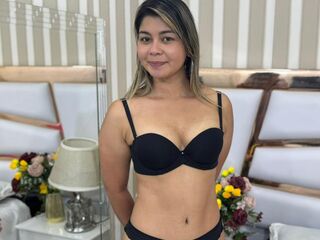 girl cam CarlyJoness