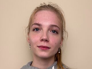 adult liveshow CarmanChapmon