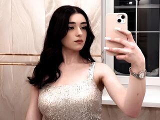 masturbating webcamgirl CarriMaclachlan