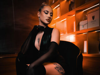 live striptease ChloeGracey