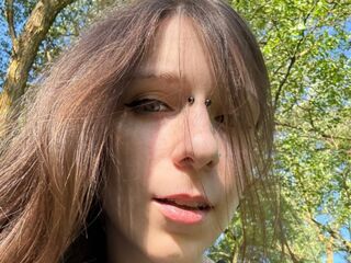 free nude cam CordeliaHelmig