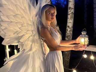 fingering girl cam picture CutesLucy