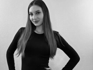 fingering webcam girl DaynaNicholls