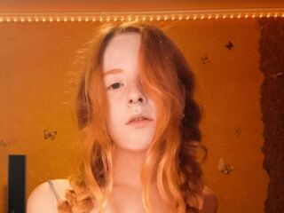 webcam babe DeliaLashbrook
