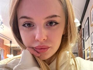 camgirl webcam photo DevonaBradner