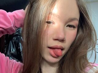 hot webcamslut DominicaAuerbach