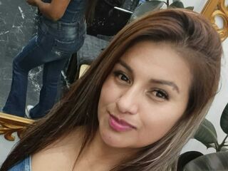 closeup webcam DulceMariaRincon