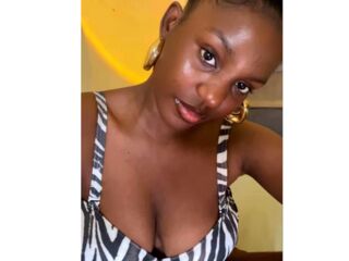 free live sexcam EleanorVee