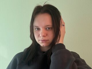 chat room webcam photo ElmiraSegala